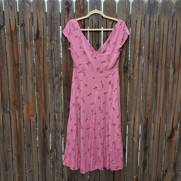 UO floral dress - Picture 5 of 7